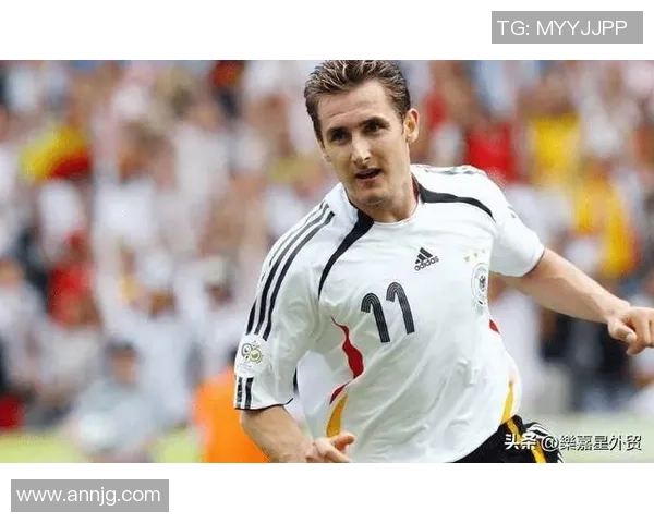 回顾荷兰足球历史上的璀璨明星与他们的辉煌成就